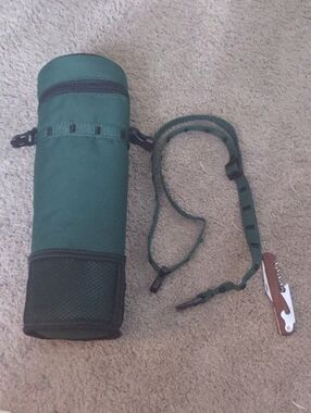 Picnic Time Wine Caddy Insulated Wine Tote in forest green. New